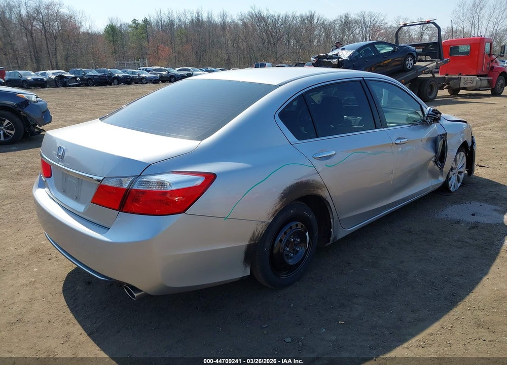 2015 HONDA ACCORD EX VIN: 1HGCR2F74FA108578
