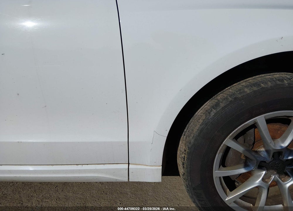 2012 AUDI Q5 2.0T PREMIUM VIN: WA1LFAFP1CA075725