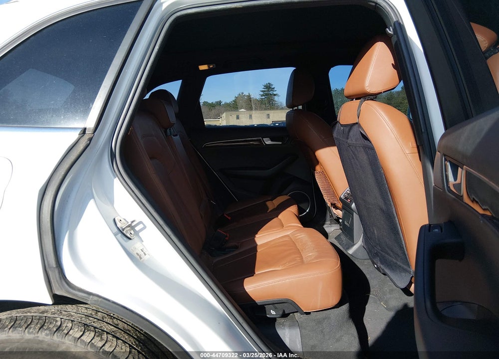2012 AUDI Q5 2.0T PREMIUM VIN: WA1LFAFP1CA075725
