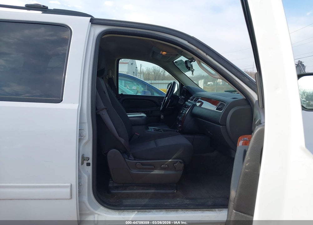 2012 CHEVROLET TAHOE LS VIN: 1GNSKAE07CR186337