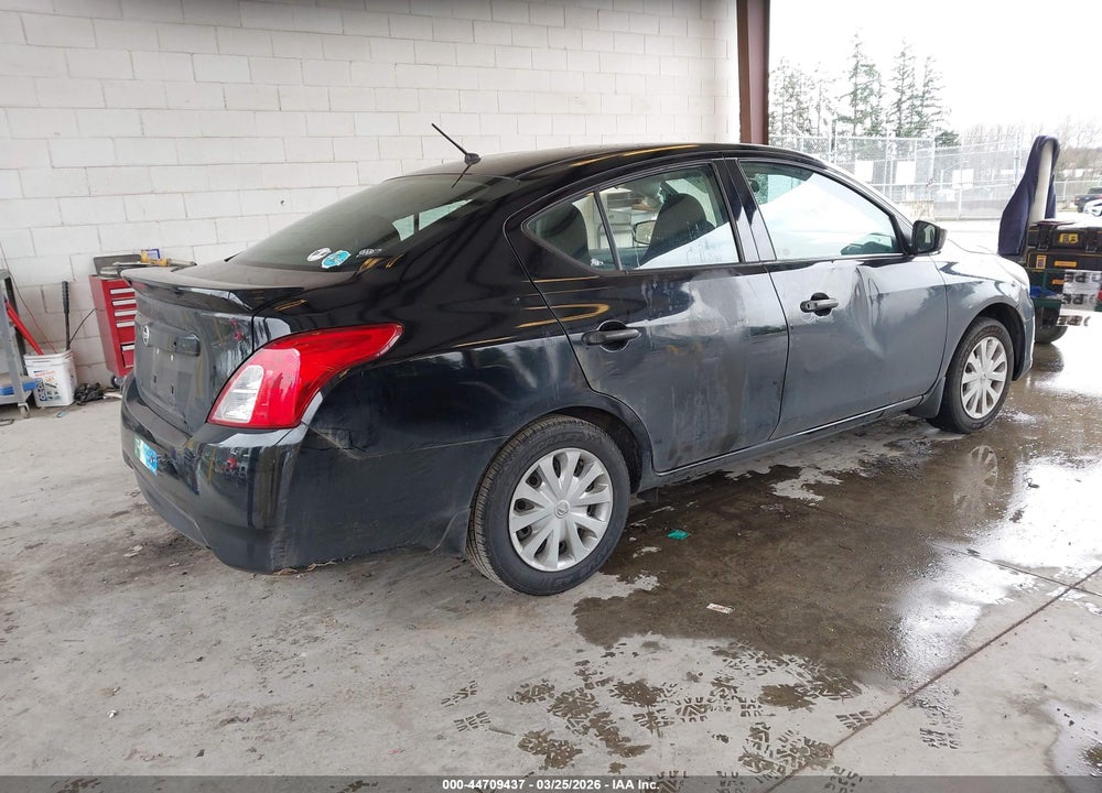2017 NISSAN VERSA 1.6 S+ VIN: 3N1CN7AP1HL869632
