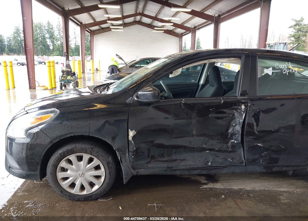 2017 NISSAN VERSA 1.6 S+ VIN: 3N1CN7AP1HL869632