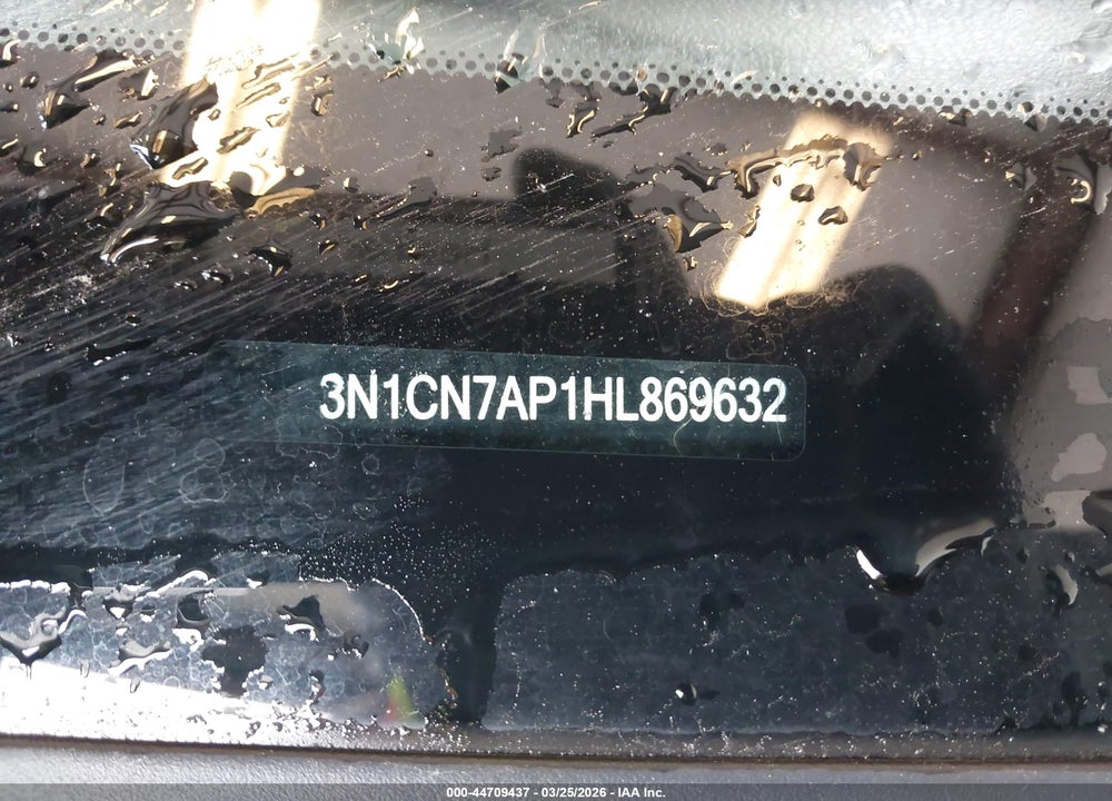 2017 NISSAN VERSA 1.6 S+ VIN: 3N1CN7AP1HL869632