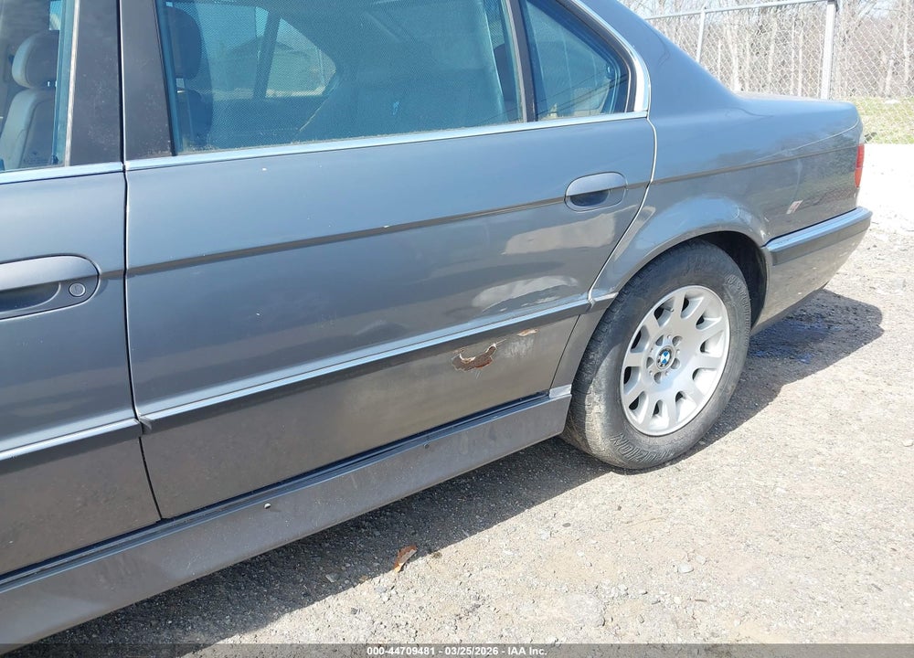 2001 BMW 740IL VIN: WBAGH83411DP26770