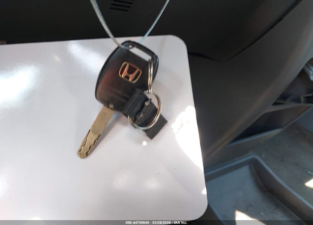 2006 HONDA RIDGELINE RTL VIN: 2HJYK16586H556367