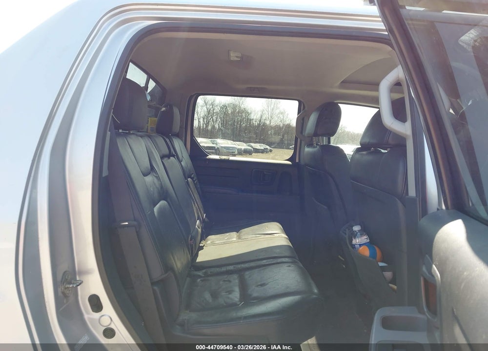 2006 HONDA RIDGELINE RTL VIN: 2HJYK16586H556367