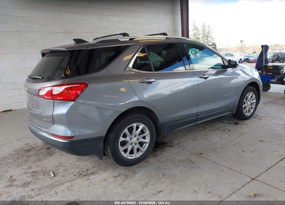 2018 CHEVROLET EQUINOX LT VIN: 3GNAXUEU9JL330069