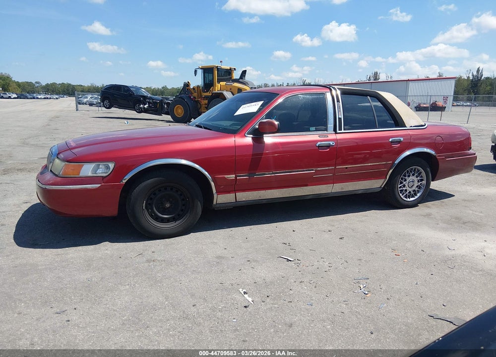 2000 MERCURY GRAND MARQUIS GS VIN: 2MEFM74W3YX675424