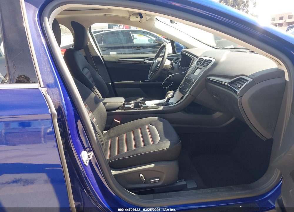 2015 FORD FUSION HYBRID SE VIN: 3FA6P0LU0FR105981