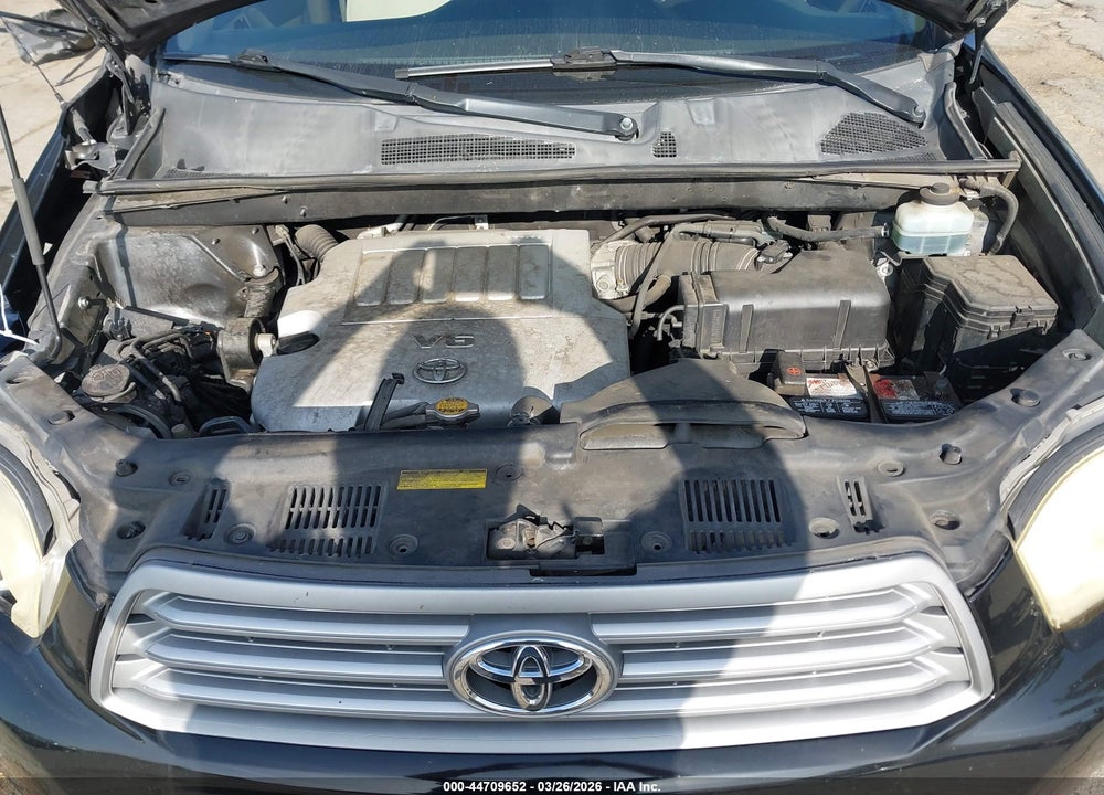 2010 TOYOTA HIGHLANDER BASE V6 VIN: JTEZK3EH4A2104493