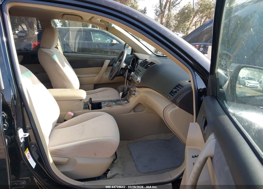 2010 TOYOTA HIGHLANDER BASE V6 VIN: JTEZK3EH4A2104493