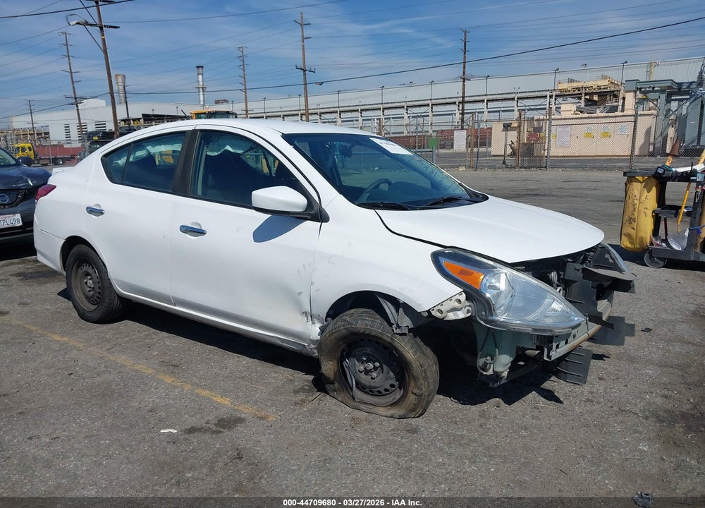 2017 NISSAN VERSA 1.6 SV VIN: 3N1CN7AP0HL836718