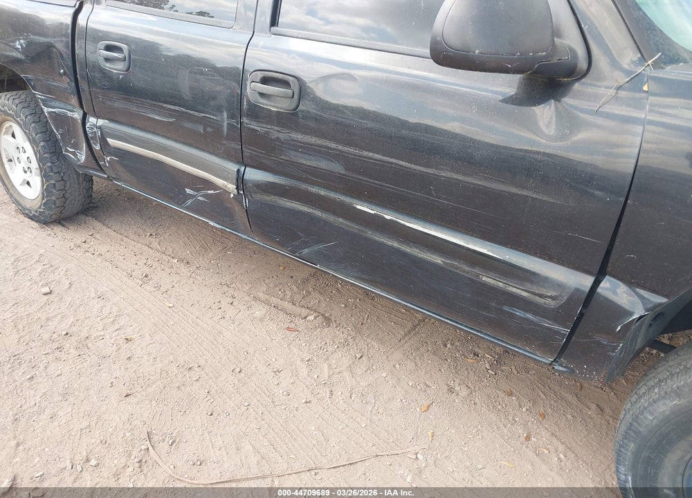 2005 CHEVROLET SILVERADO 1500 Z71 VIN: 2GCEK13T951258797