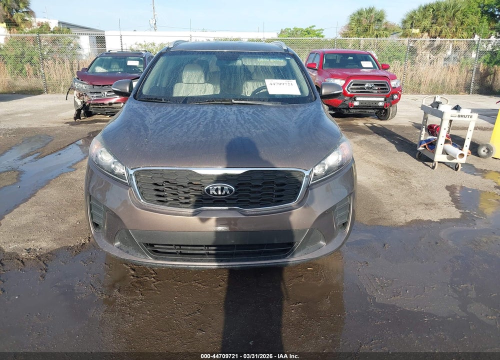 2019 KIA SORENTO 2.4L LX VIN: 5XYPG4A36KG458083