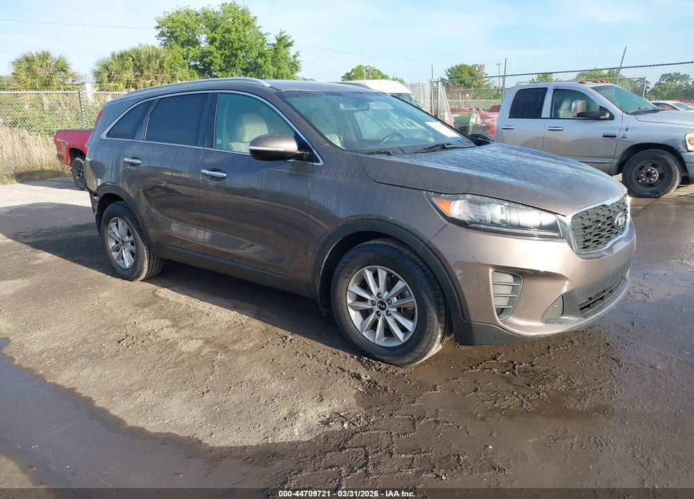 2019 KIA SORENTO 2.4L LX VIN: 5XYPG4A36KG458083