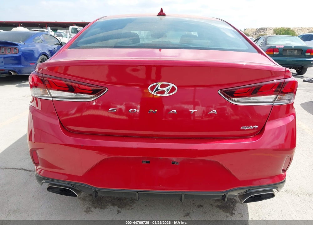 2018 HYUNDAI SONATA VIN: 5NPE34AF1JH723576