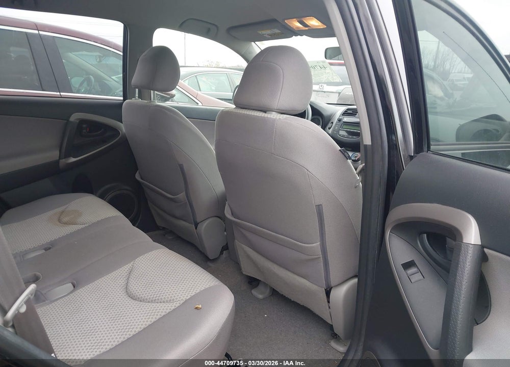 2008 TOYOTA RAV4 VIN: JTMBD33V186060982
