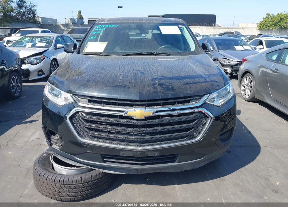 2019 CHEVROLET TRAVERSE LS VIN: 1GNERFKW1KJ276868