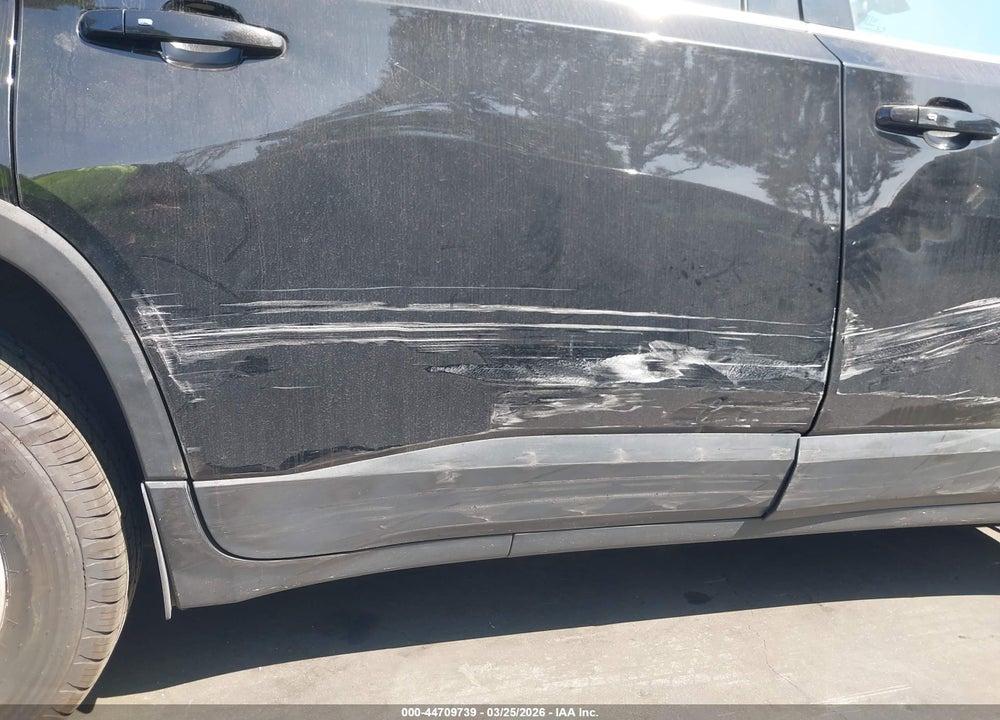 2019 CHEVROLET TRAVERSE LS VIN: 1GNERFKW1KJ276868