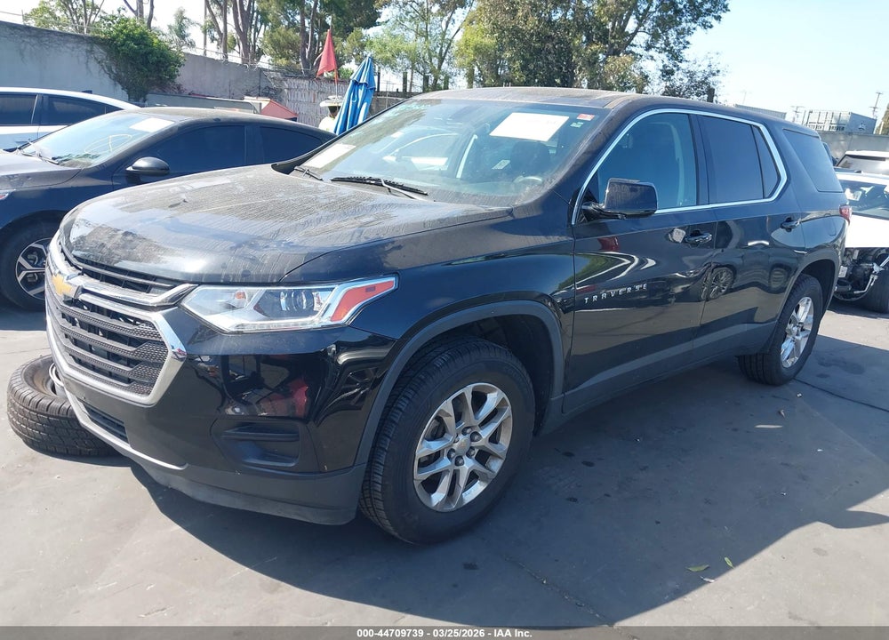 2019 CHEVROLET TRAVERSE LS VIN: 1GNERFKW1KJ276868