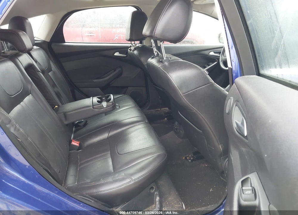2014 FORD FOCUS TITANIUM VIN: 1FADP3N29EL396482