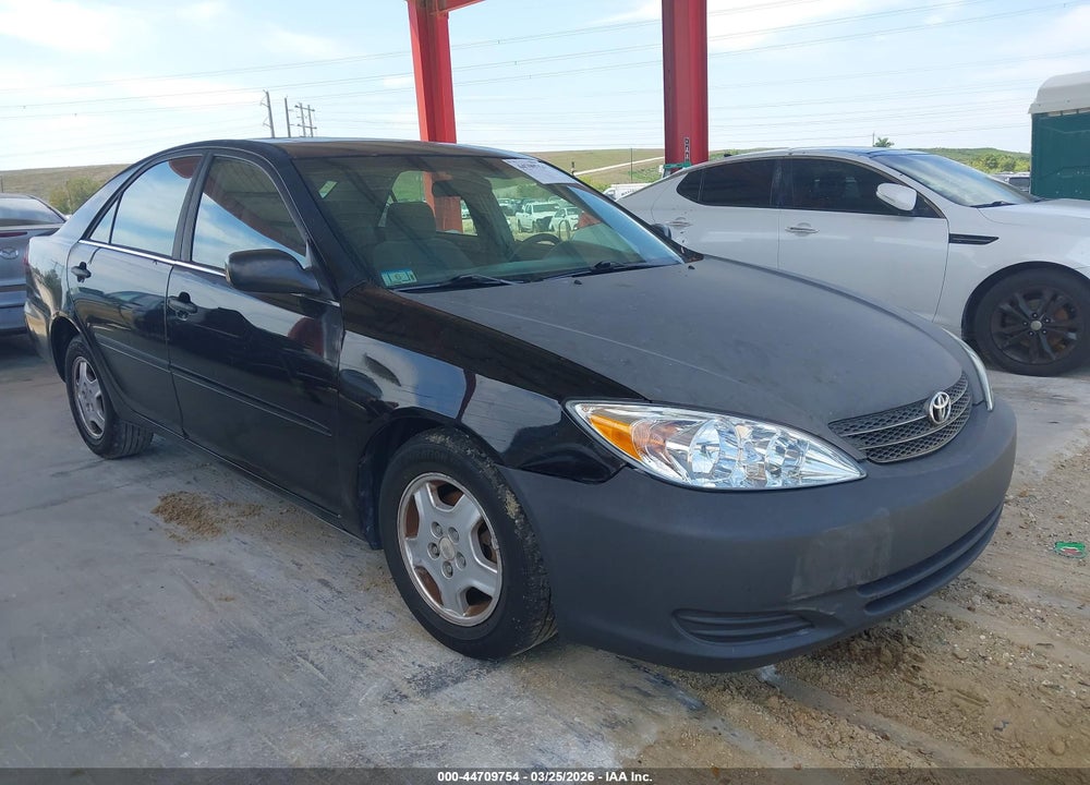 2002 TOYOTA CAMRY LE V6 VIN: 4T1BF32K62U023586