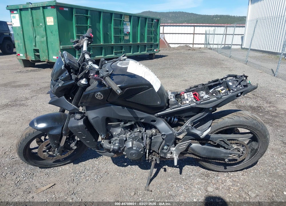 2023 YAMAHA MT09 VIN: JYARN71E7PA003487