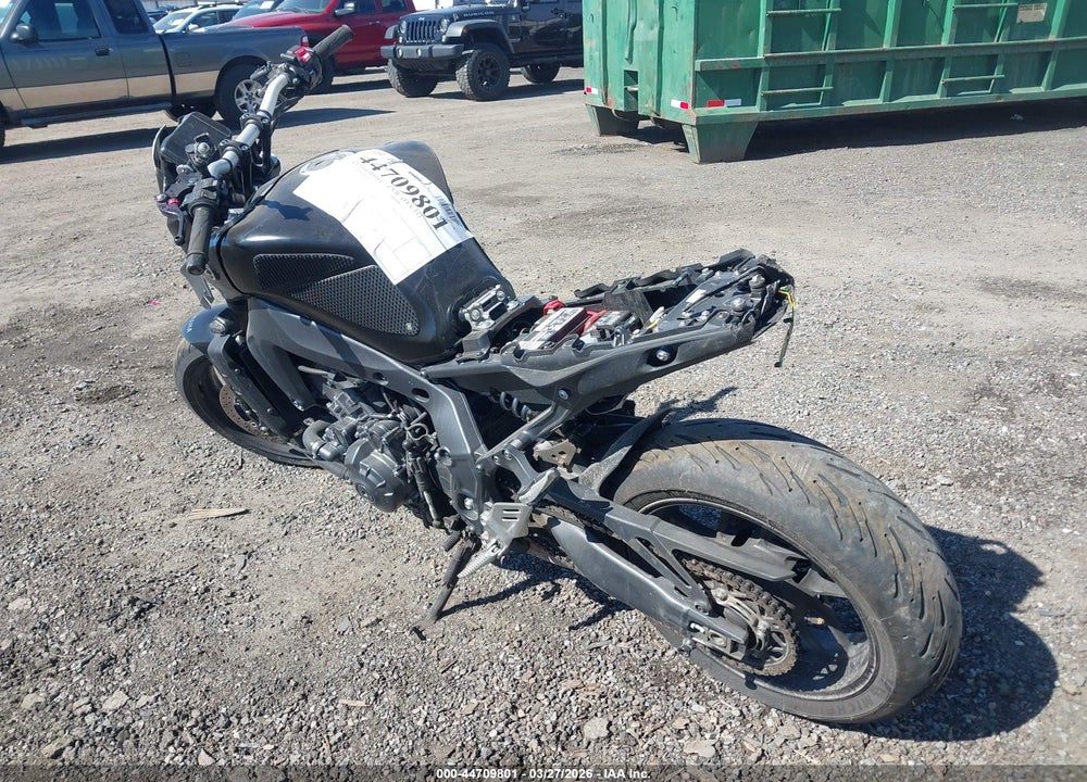 2023 YAMAHA MT09 VIN: JYARN71E7PA003487