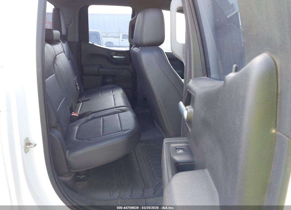 2020 CHEVROLET SILVERADO 1500 4WD  STANDARD BED WT VIN: 1GCRYAEF6LZ177669
