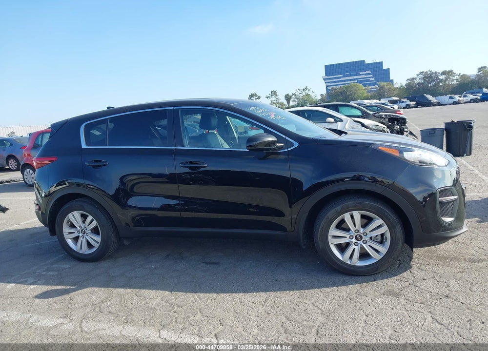 2019 KIA SPORTAGE LX VIN: KNDPM3AC7K7619430