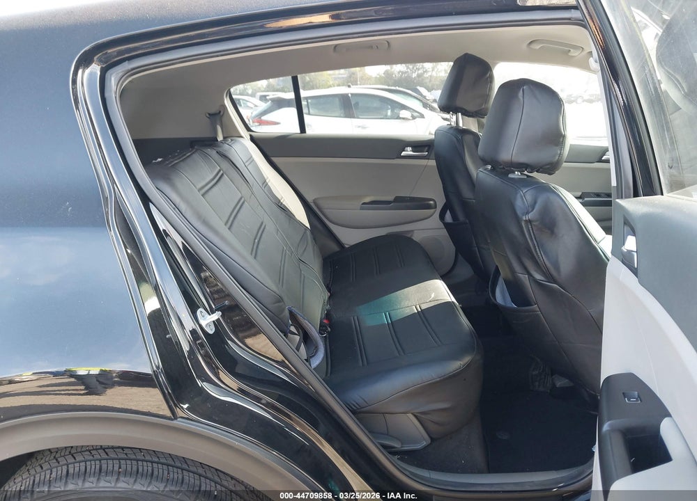 2019 KIA SPORTAGE LX VIN: KNDPM3AC7K7619430