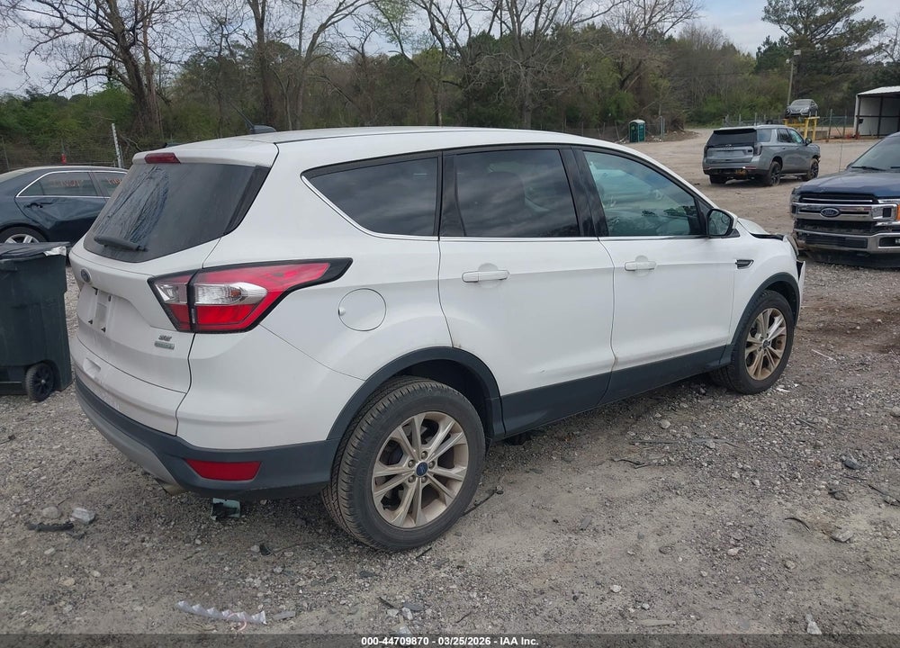 2017 FORD ESCAPE SE VIN: 1FMCU0GD9HUD16734
