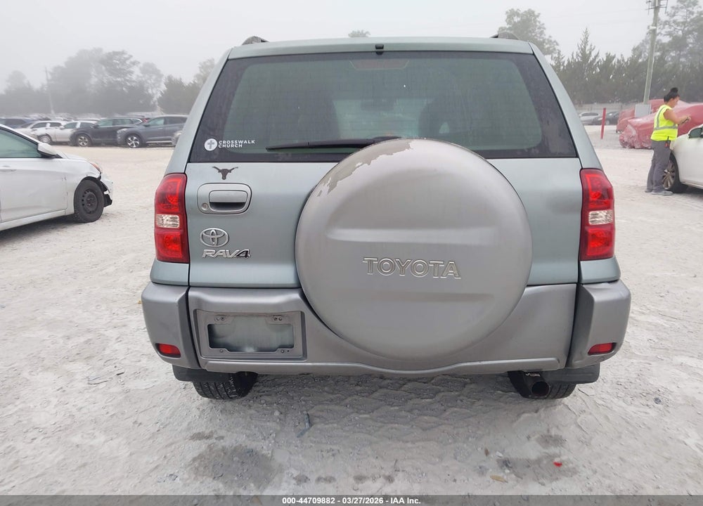 2005 TOYOTA RAV4 VIN: JTEGD20V450090637