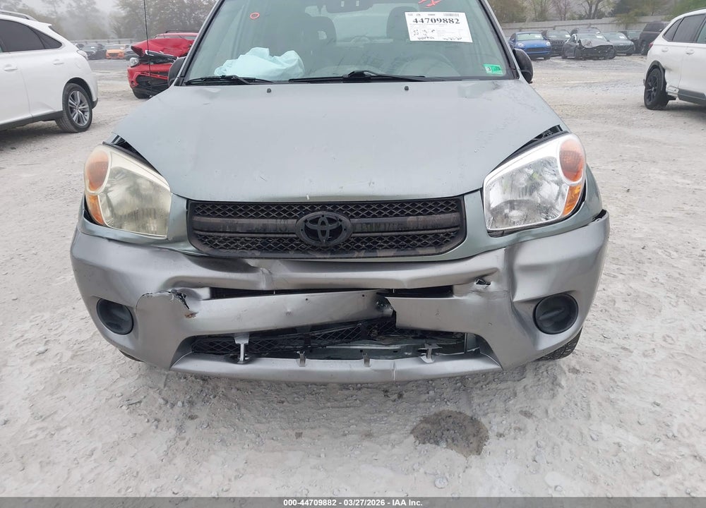 2005 TOYOTA RAV4 VIN: JTEGD20V450090637