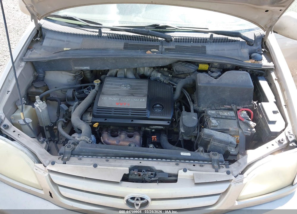 2003 TOYOTA SIENNA LE VIN: 4T3ZF13C33U525507