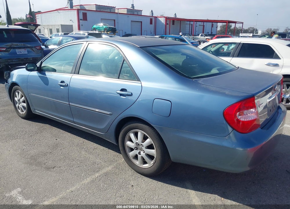 2003 TOYOTA CAMRY XLE V6 VIN: JTDBF32KX30150628
