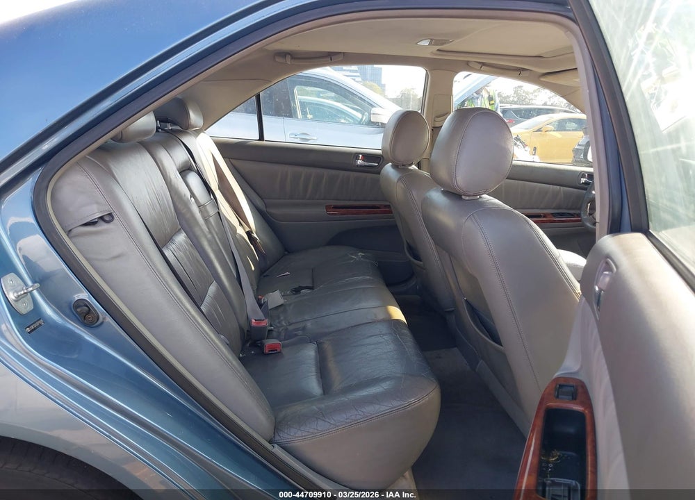 2003 TOYOTA CAMRY XLE V6 VIN: JTDBF32KX30150628