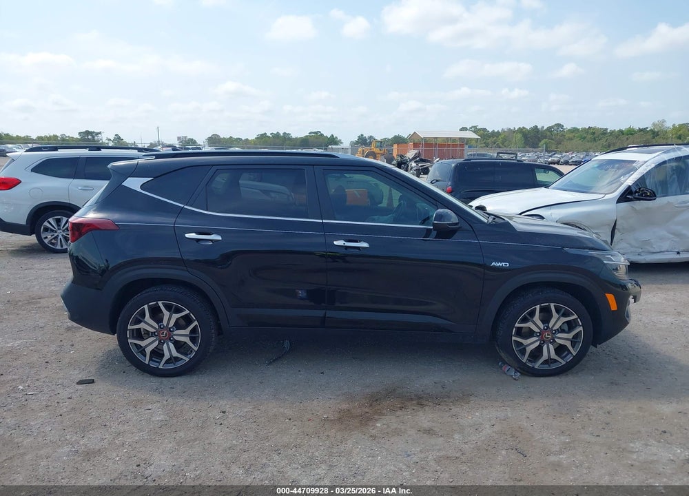 2021 KIA SELTOS SX TURBO VIN: KNDETCA24M7162273