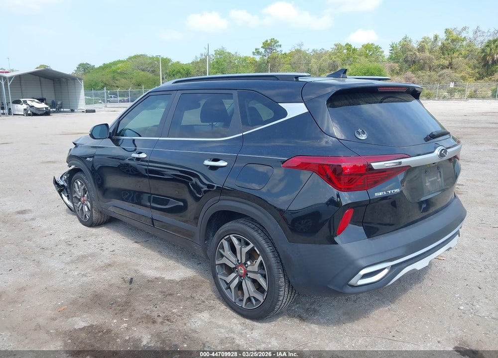 2021 KIA SELTOS SX TURBO VIN: KNDETCA24M7162273