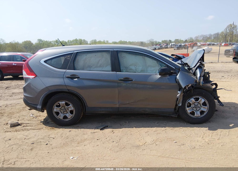2013 HONDA CR-V LX VIN: 3CZRM3H39DG709811