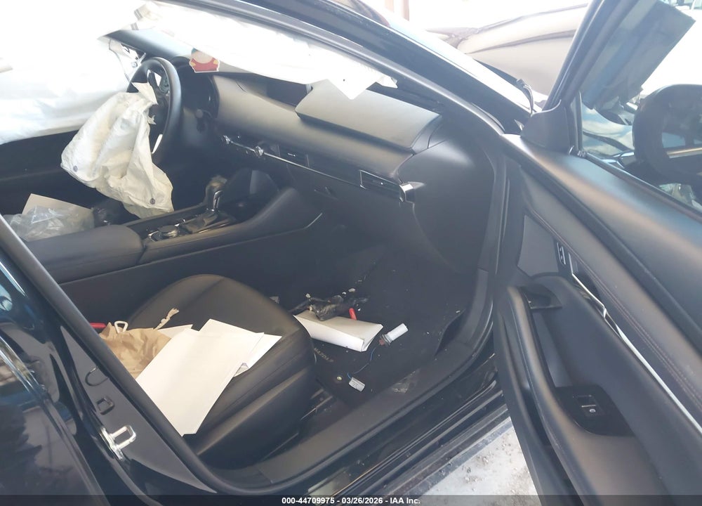2025 MAZDA 3 2.5 S PREFERRED VIN: JM1BPALM1S1755194