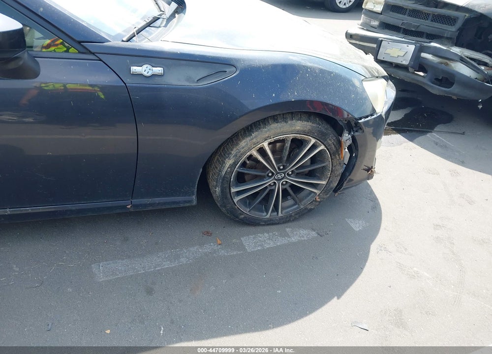 2013 SCION FR-S VIN: JF1ZNAA18D1700442