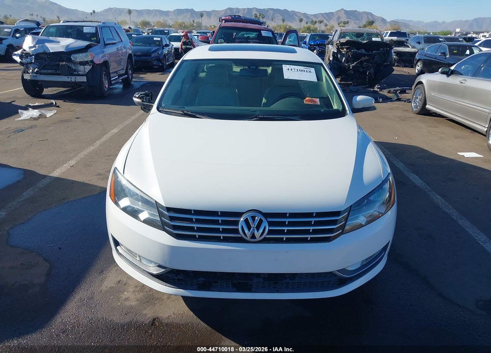 2013 VOLKSWAGEN PASSAT 2.0L TDI SEL PREMIUM VIN: 1VWCN7A35DC051138