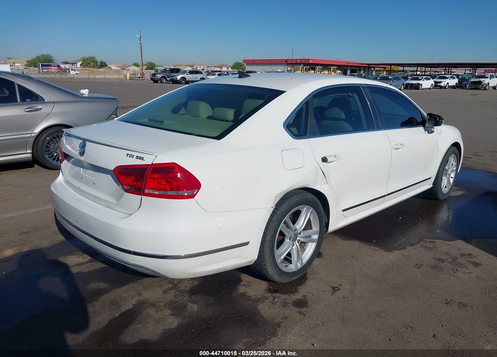 2013 VOLKSWAGEN PASSAT 2.0L TDI SEL PREMIUM VIN: 1VWCN7A35DC051138