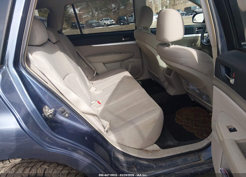 2013 SUBARU OUTBACK 2.5I PREMIUM VIN: 4S4BRBCC7D3203810