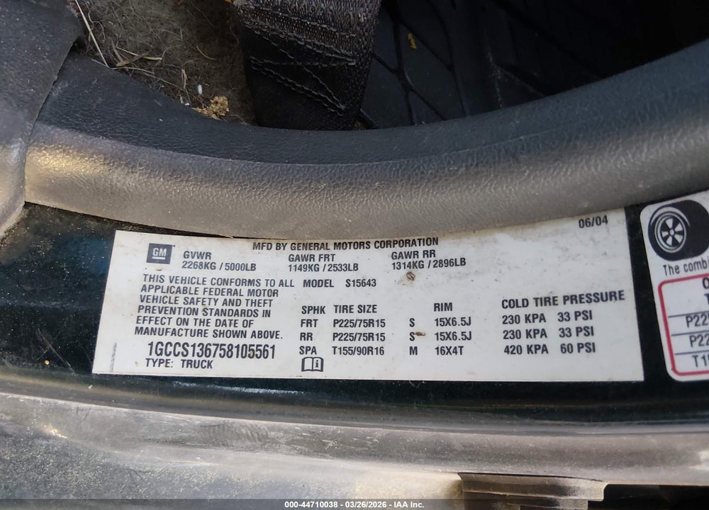 2005 CHEVROLET COLORADO LS VIN: 1GCCS136758105561