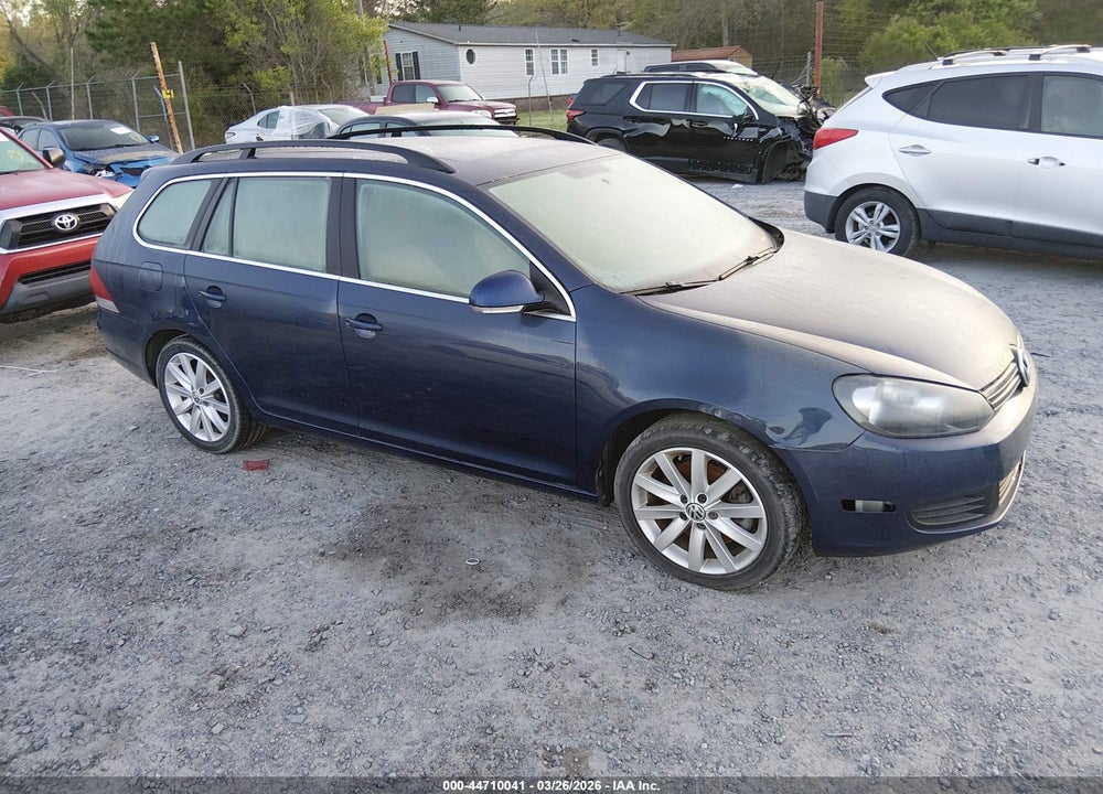 2011 VOLKSWAGEN JETTA SPORTWAGEN 2.0L TDI VIN: 3VWPL7AJ1BM610024