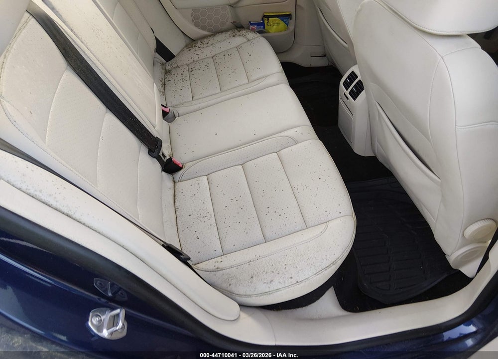 2011 VOLKSWAGEN JETTA SPORTWAGEN 2.0L TDI VIN: 3VWPL7AJ1BM610024