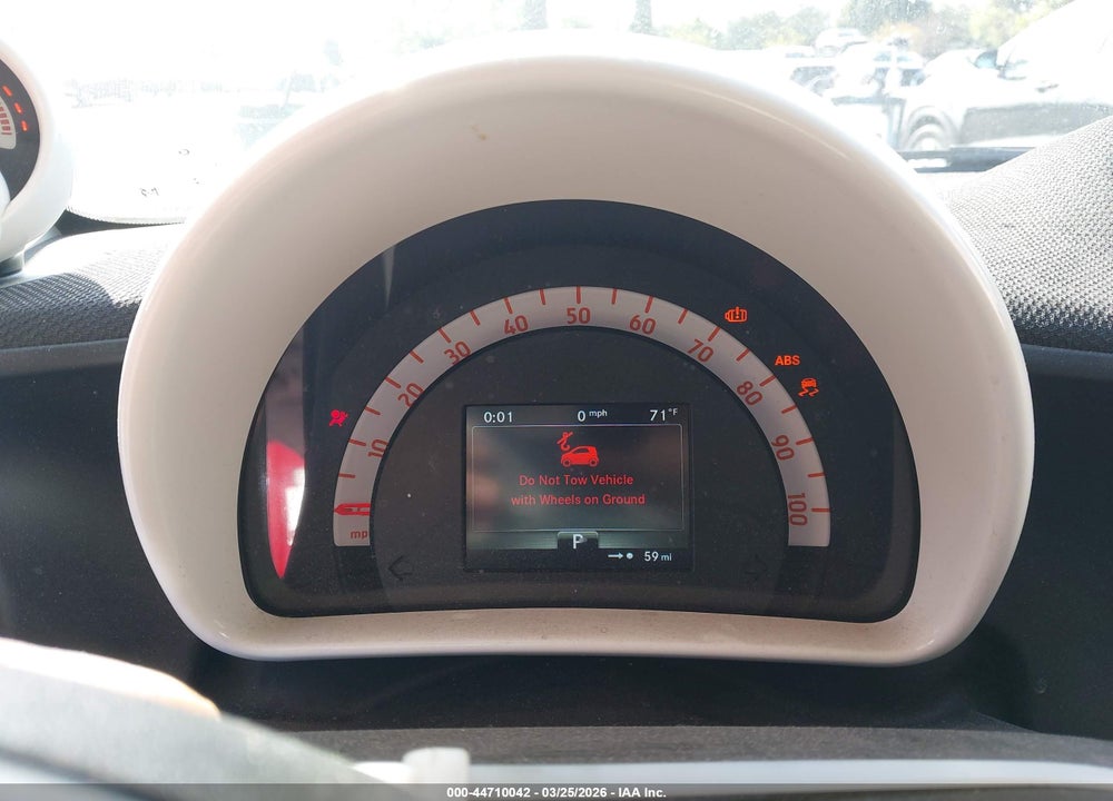 2018 SMART FORTWO ELECTRIC DRIVE PURE VIN: WMEFJ9BA4JK306269