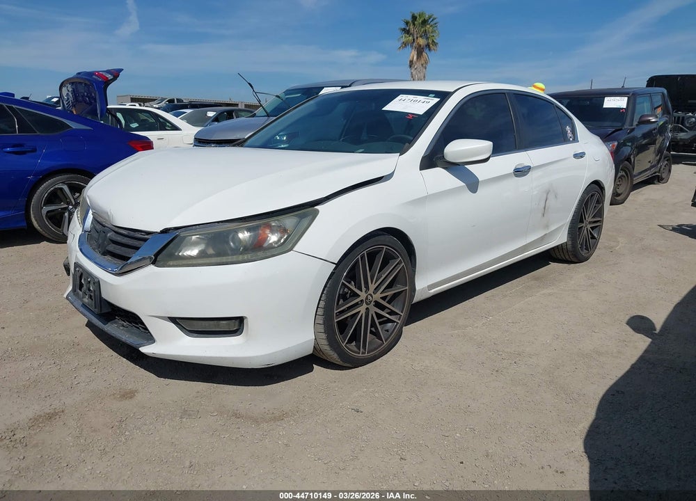 2014 HONDA ACCORD SPORT VIN: 1HGCR2F52EA094404